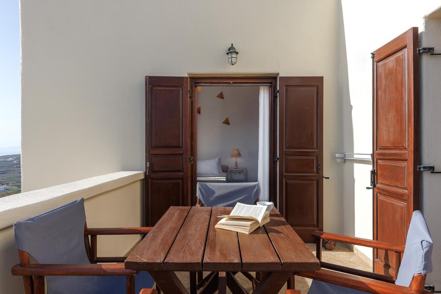 Zatrikion Santorini Villas Pyrgos Kallistis Exterior foto