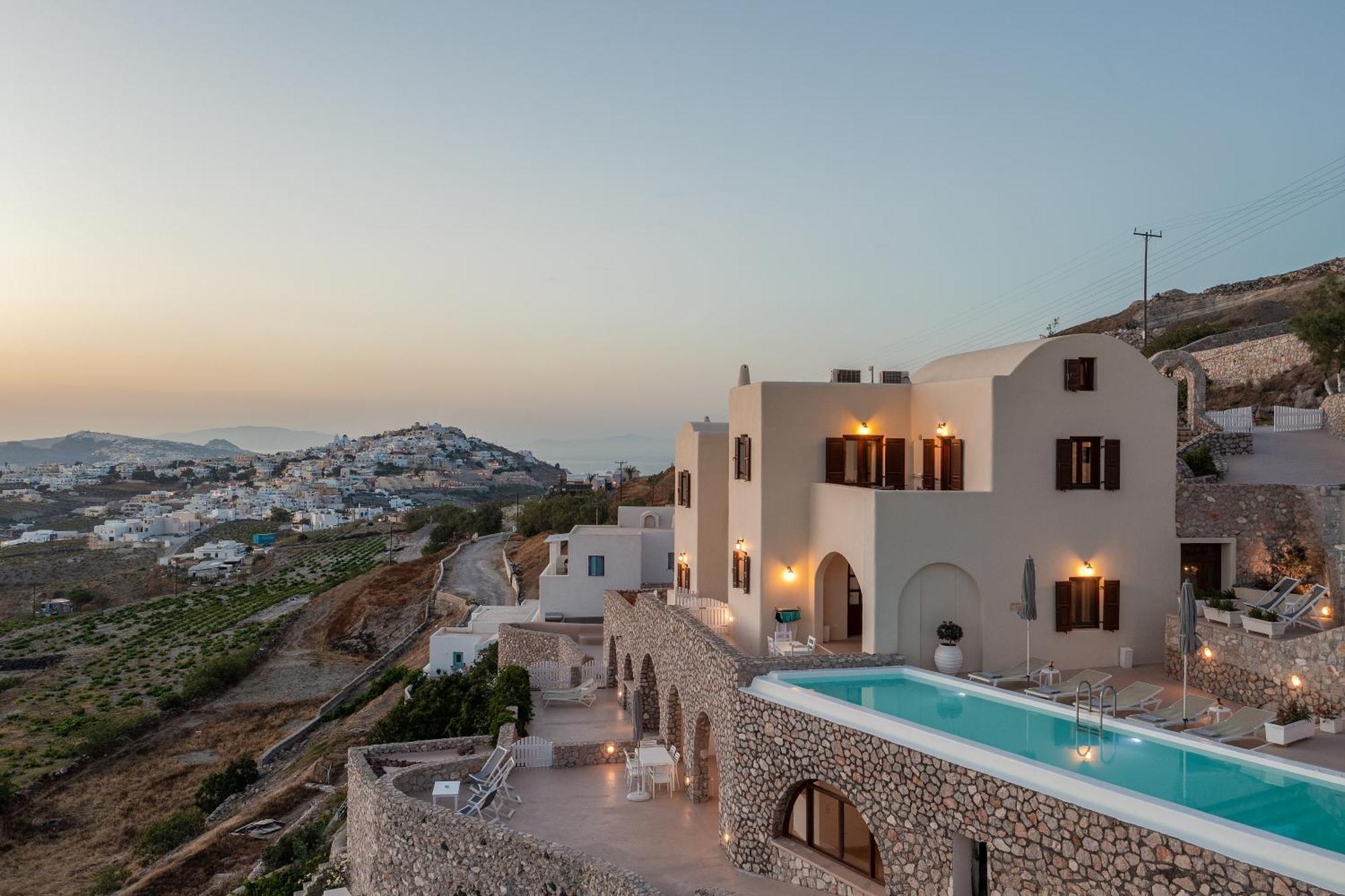 Zatrikion Santorini Villas Pyrgos Kallistis Exterior foto